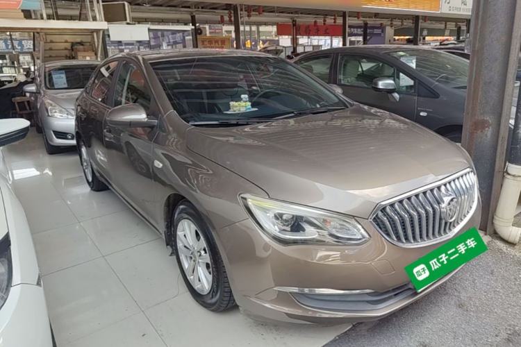 Used Buick GT 2016 15N Automatic Entry-Level Trim Front Right 45 Deg