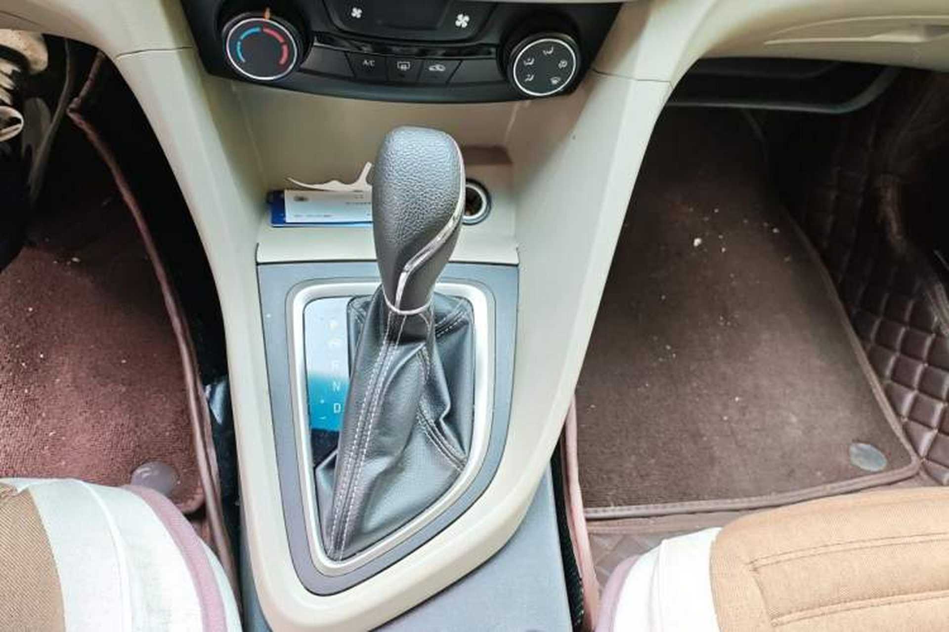 Used Buick GT 2016 15N Automatic Elite Edition Gear Lever