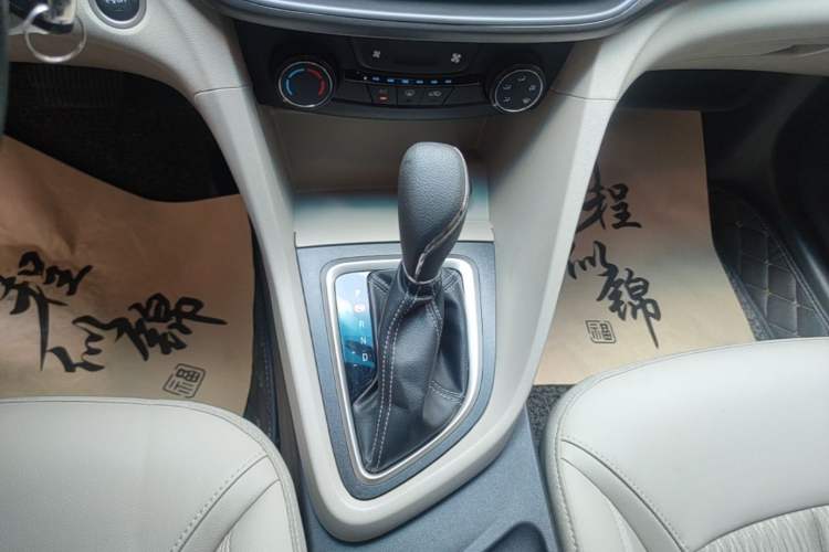 Used Buick GT 2016 15N Automatic Elite Edition Gear Lever