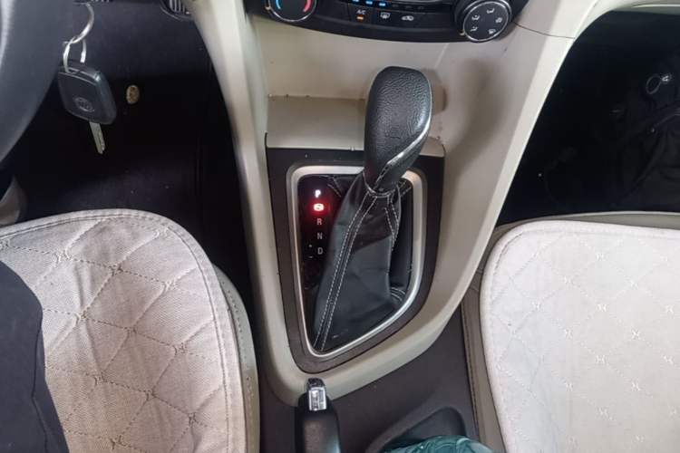 Used Buick GT 2016 15N Automatic Elite Edition Gear Lever