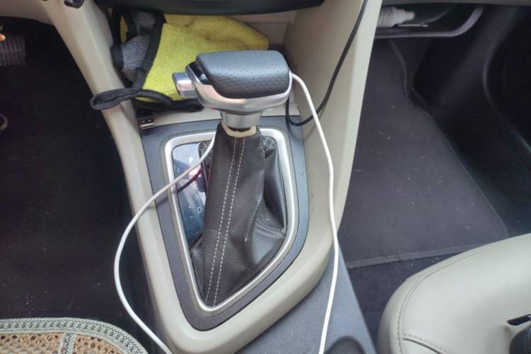 Used Buick GT 2016 15N Automatic Elite Edition Gear Lever