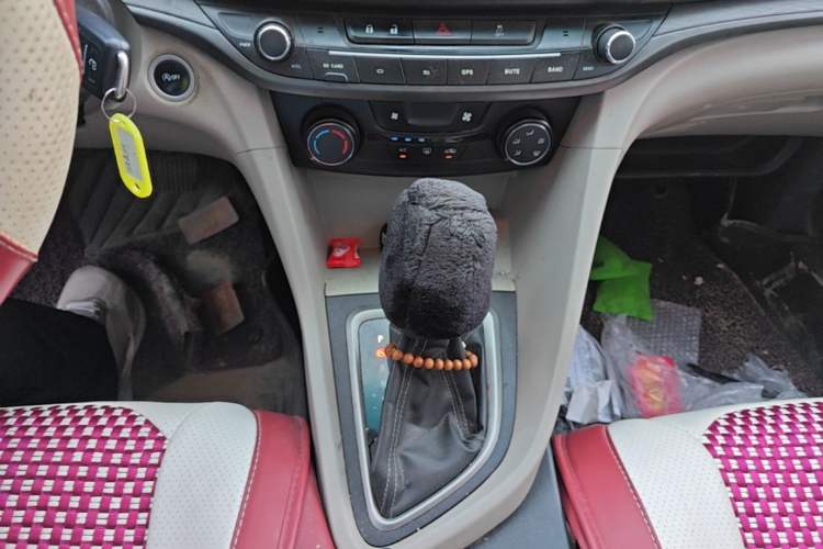 Used Buick GT 2016 15N Automatic Elite Edition Gear Lever
