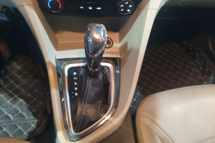 Used Buick GT 2016 15N Automatic Elite Edition Gear Lever