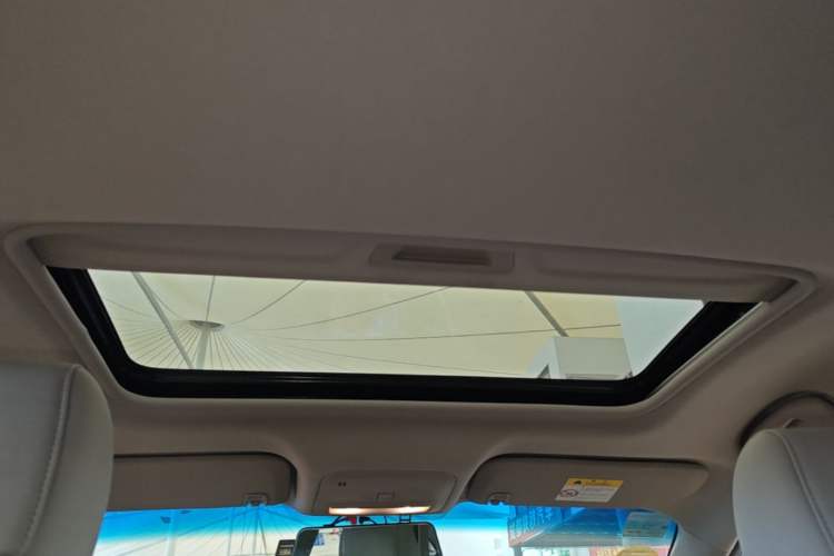 Used Buick GT 2016 15N Automatic Elite Edition Headliner