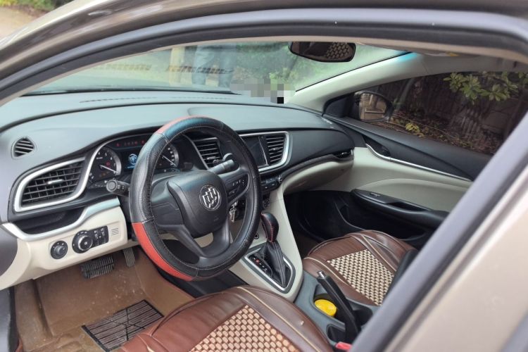 Used Buick GT 2016 18T Dual-Clutch Elite Model Headliner