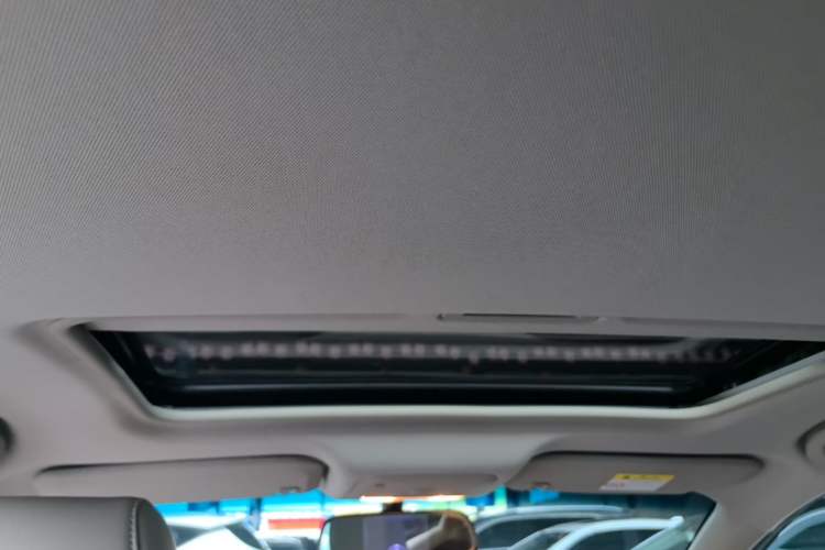 Used Buick GT 2016 15N Automatic Elite Edition Headliner