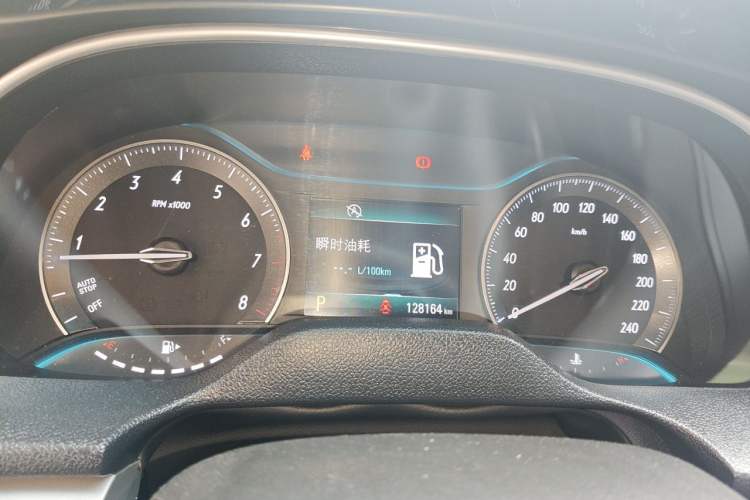 Used Buick GT 2016 15N Automatic Elite Edition Instrument Cluster