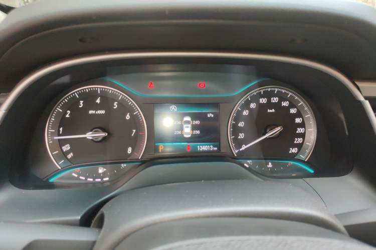 Used Buick GT 2016 15N Automatic Elite Edition Instrument Cluster