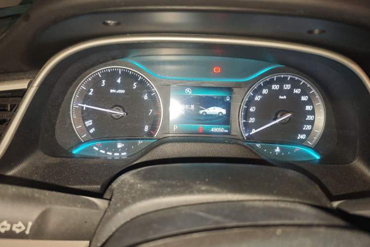 Used Buick GT 2016 15N Automatic Elite Edition Instrument Cluster
