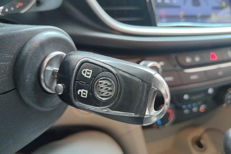 Used Buick GT 2016 15N Automatic Entry-Level Trim Interior 1