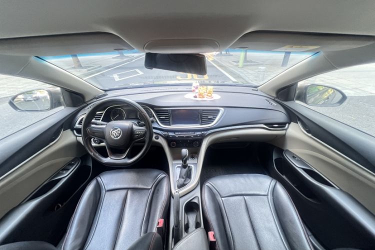Used Buick GT 2016 15N Automatic Entry-Level Trim Interior 12