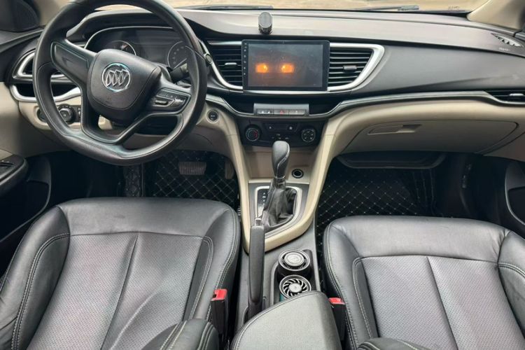 Used Buick GT 2016 15N Automatic Entry-Level Trim Interior 3