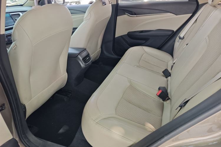 Used Buick GT 2016 15N Automatic Elite Edition Interior 4
