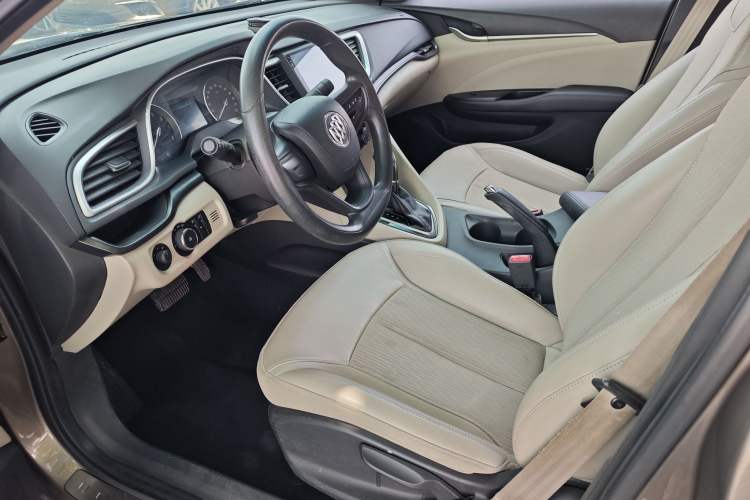 Used Buick GT 2016 15N Automatic Elite Edition Interior 5