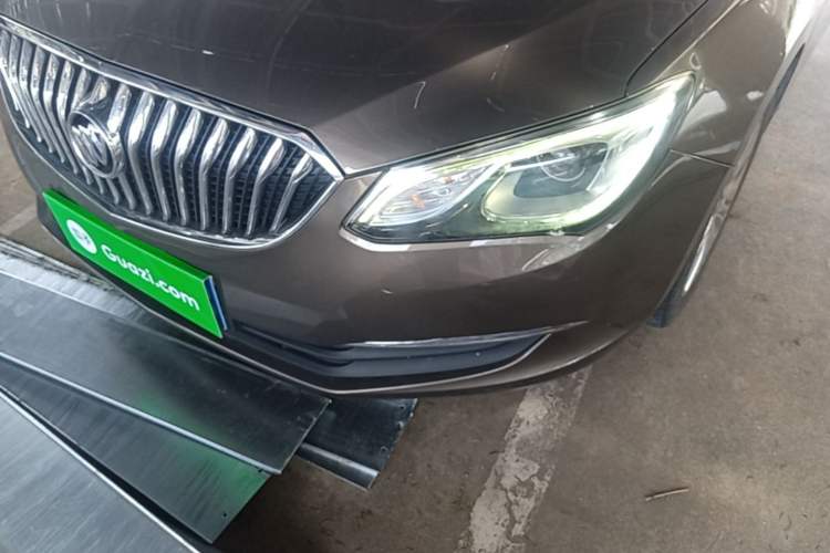 Used Buick GT 2016 15N Automatic Elite Edition Left Front Headlight
