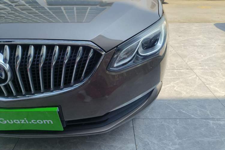 Used Buick GT 2016 15N Automatic Luxury Edition Left Front Headlight