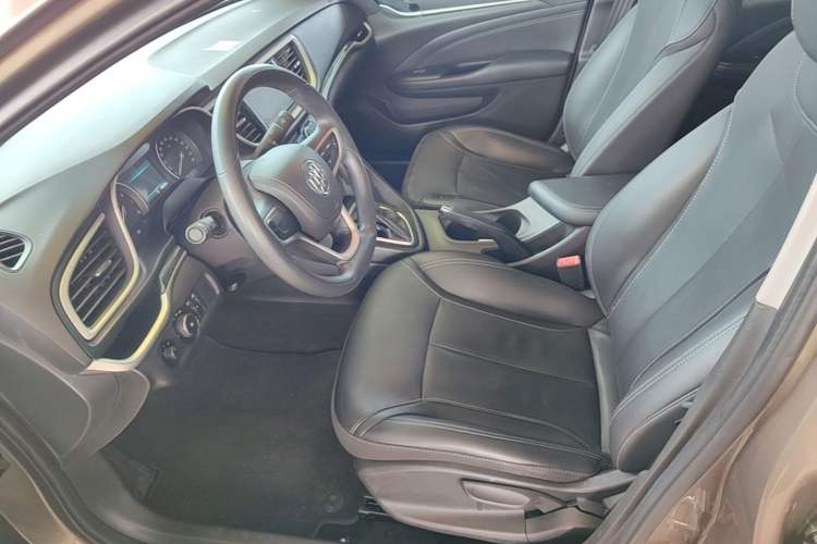 Used Buick GT 2016 15N Automatic Luxury Edition Left Front Seat