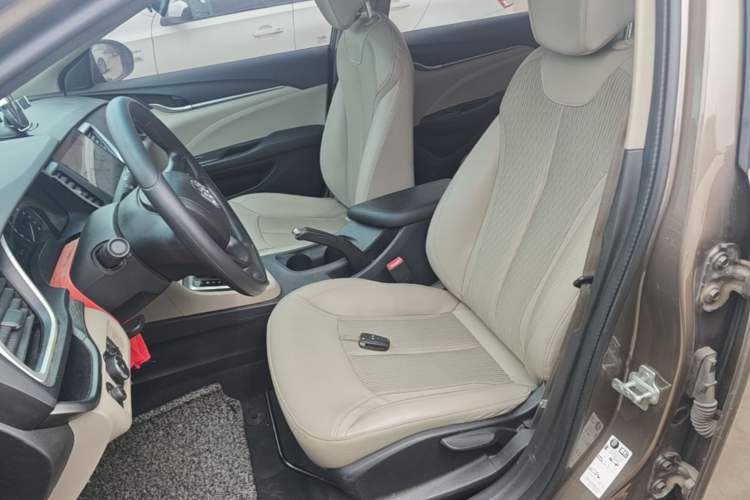 Used Buick GT 2016 15N Automatic Elite Edition Left Front Seat