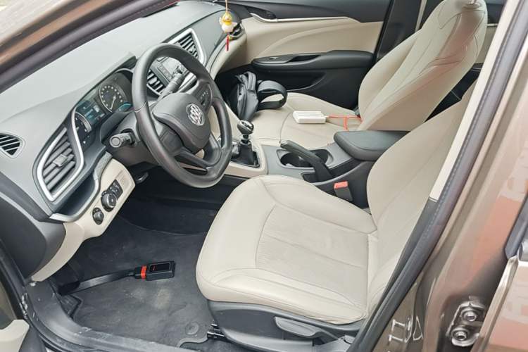 Used Buick GT 2016 15N Manual Elite Edition Left Front Seat