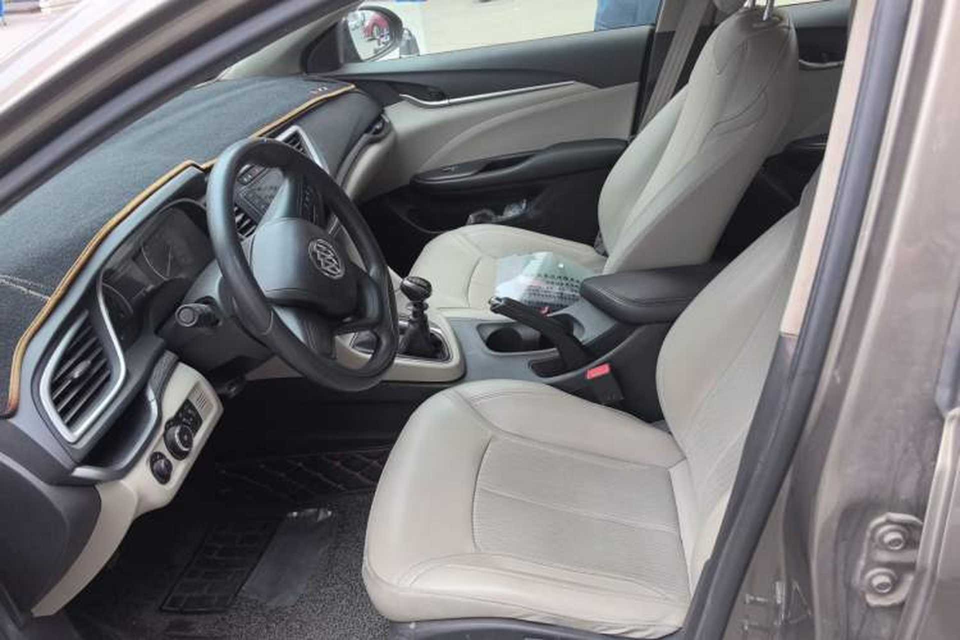 Used Buick GT 2016 15N Manual Elite Edition Left Front Seat