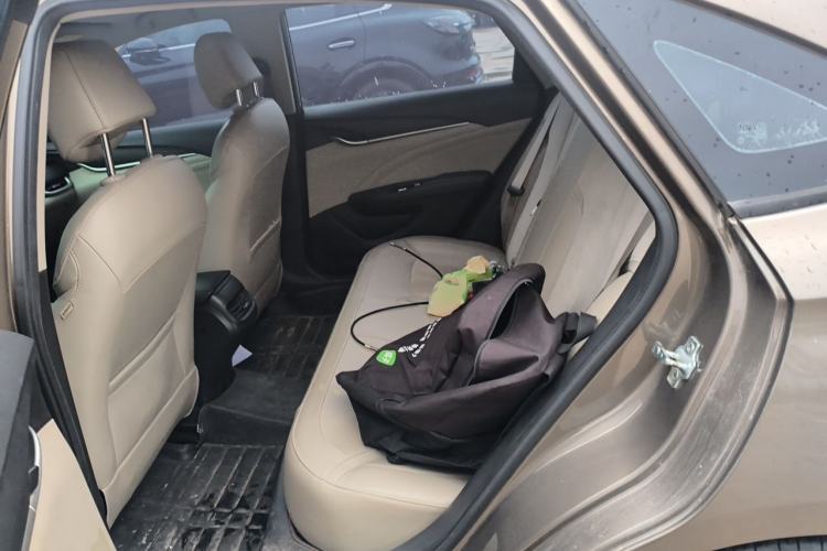 Used Buick GT 2016 15N Manual Luxury Version Left Rear Seat