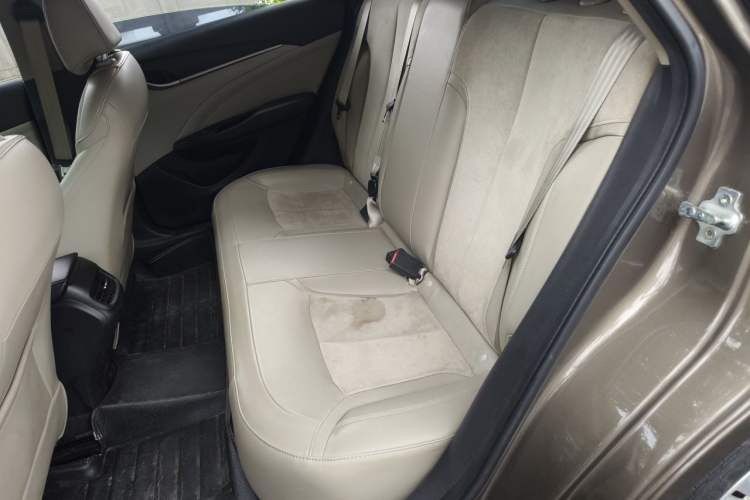 Used Buick GT 2016 15N Manual Luxury Version Left Rear Seat