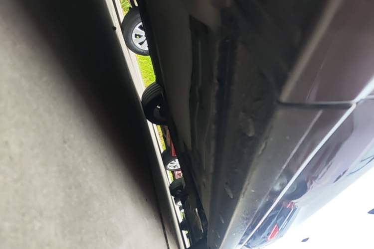 Used Buick GT 2016 15N Automatic Elite Edition Left Side Sill