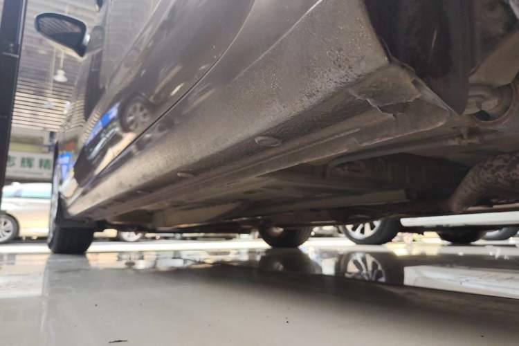 Used Buick GT 2016 15N Automatic Entry-Level Trim Left Side Sill
