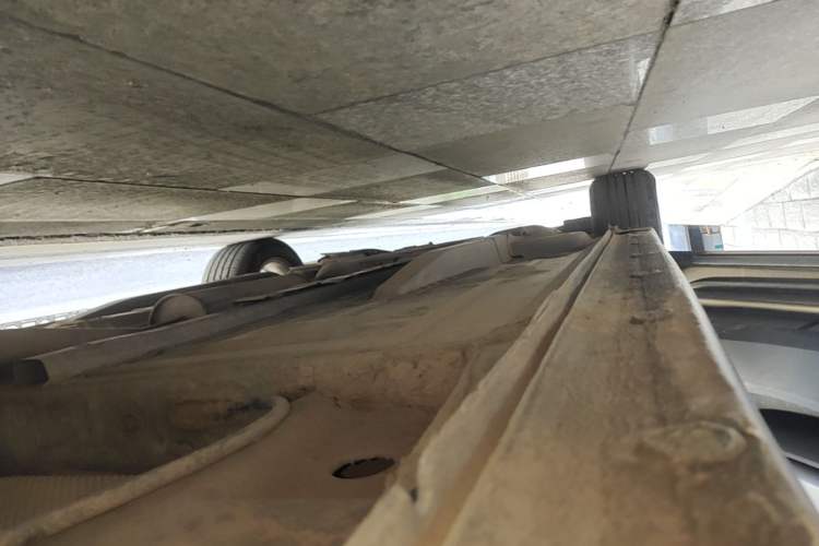 Used Buick GT 2016 15N Manual Entry-Level Trim Left Side Sill