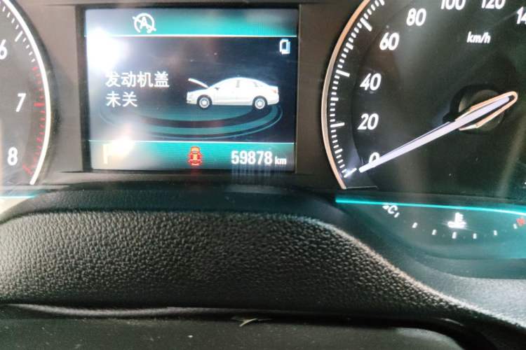 Used Buick GT 2016 15N Automatic Elite Edition Odometer Close Up