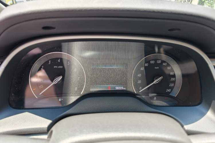 Used Buick GT 2016 15N Automatic Elite Edition Odometer Close Up