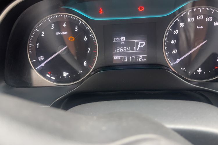 Used Buick GT 2016 15N Automatic Entry-Level Trim Odometer Close Up