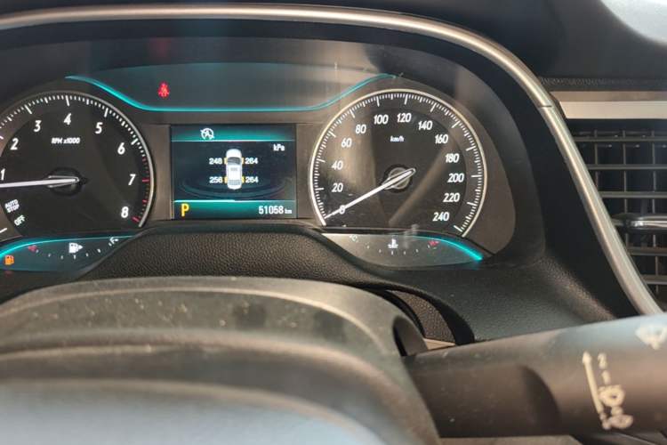 Used Buick GT 2016 15N Automatic Elite Edition Odometer Close Up