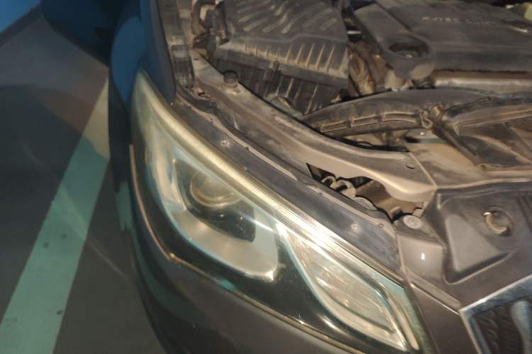Used Buick GT 2016 15N Automatic Luxury Edition Right Front Headlight