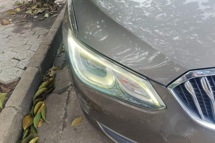 Used Buick GT 2016 15N Automatic Elite Edition Right Front Headlight
