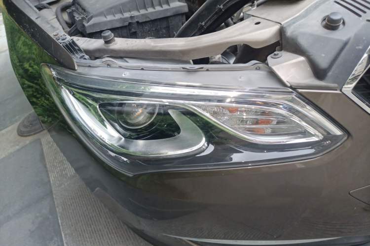 Used Buick GT 2016 15N Automatic Elite Edition Right Front Headlight