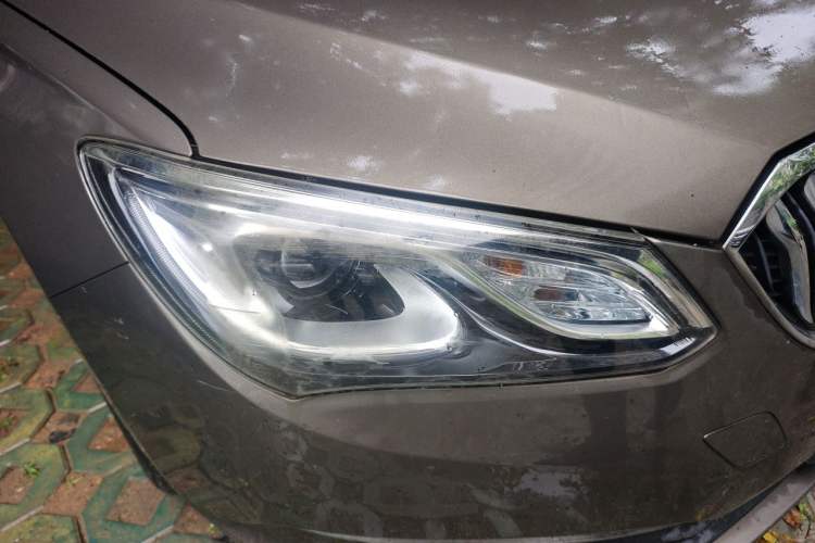 Used Buick GT 2016 15N Automatic Elite Edition Right Front Headlight