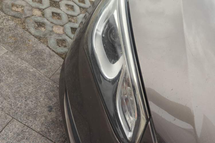 Used Buick GT 2016 15N Automatic Elite Edition Right Front Headlight