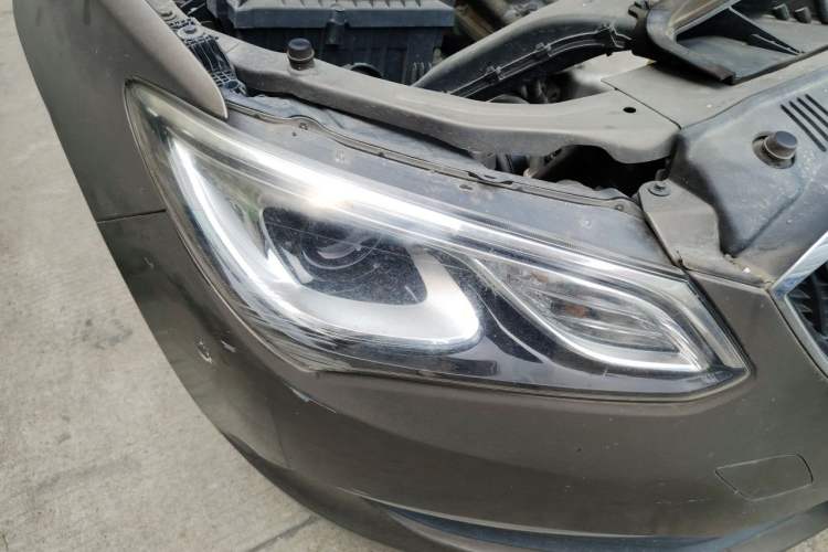 Used Buick GT 2016 15N Manual Elite Edition Right Front Headlight
