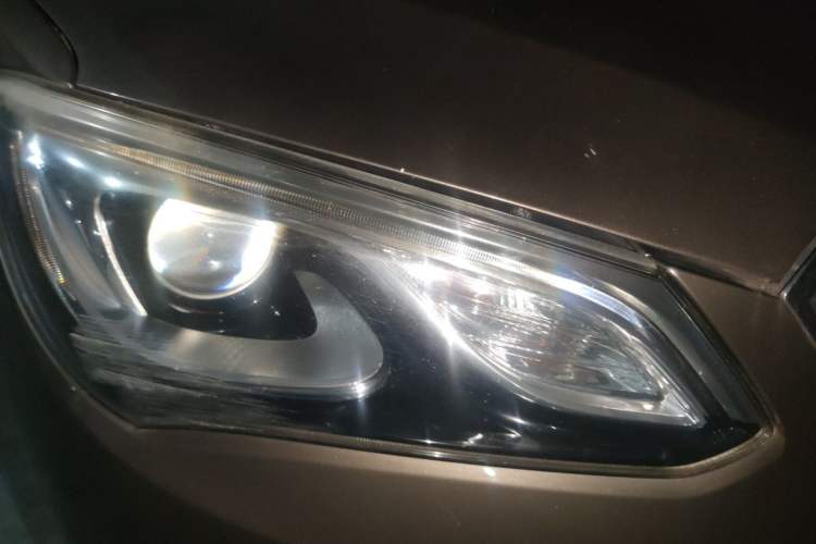 Used Buick GT 2016 15N Automatic Elite Edition Right Front Headlight
