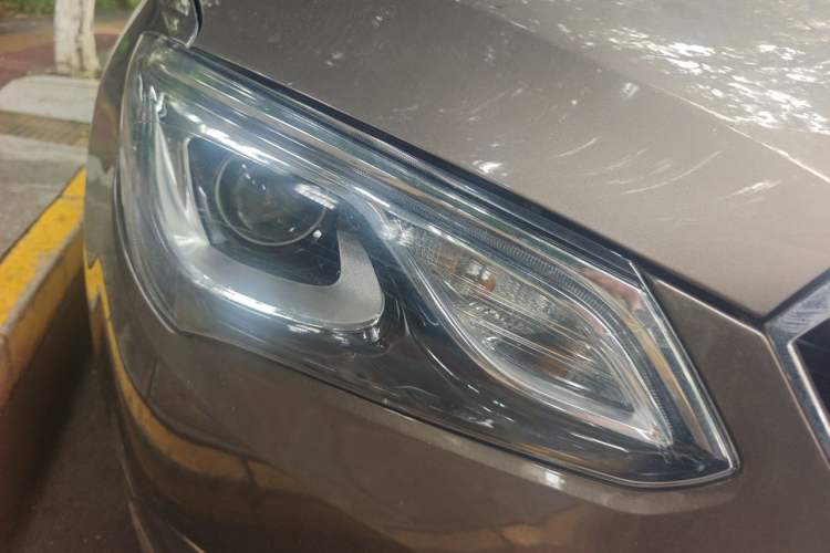 Used Buick GT 2016 15N Automatic Elite Edition Right Front Headlight