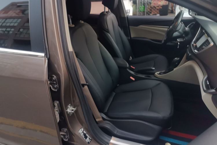 Used Buick GT 2016 15N Automatic Elite Edition Right Front Seat