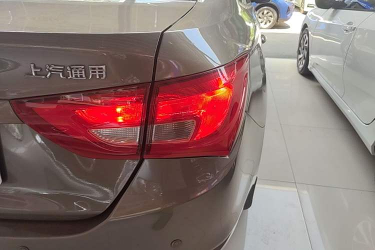 Used Buick GT 2016 15N Automatic Entry-Level Trim Right Rear Taillight