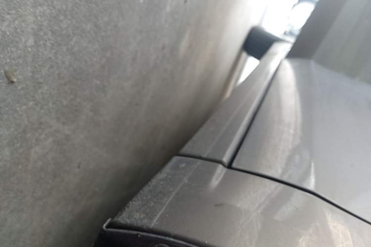 Used Buick GT 2016 15N Automatic Elite Edition Right Side Sill