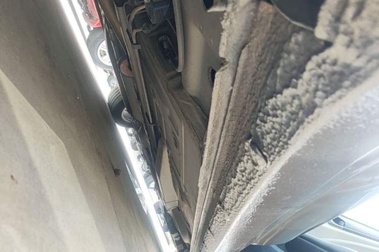 Used Buick GT 2016 15N Automatic Elite Edition Right Side Sill