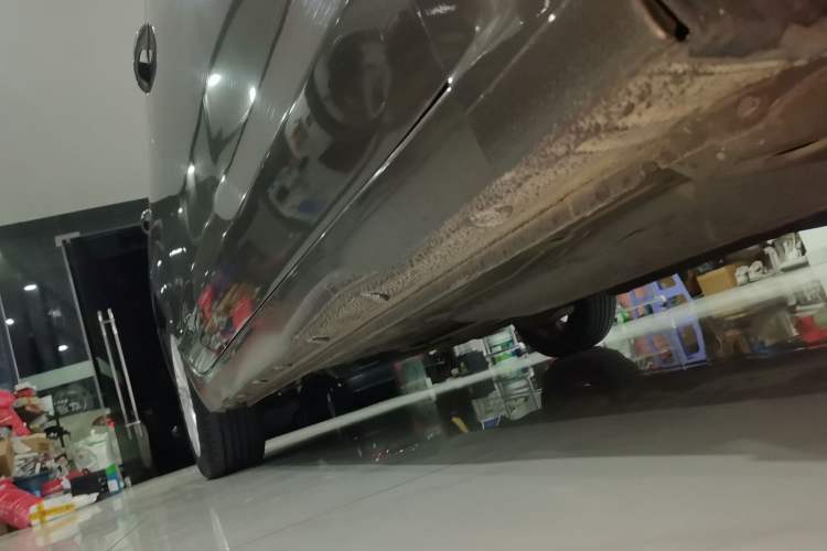 Used Buick GT 2016 15N Automatic Elite Edition Right Side Sill