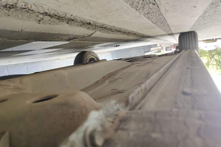 Used Buick GT 2016 15N Manual Entry-Level Trim Right Side Sill