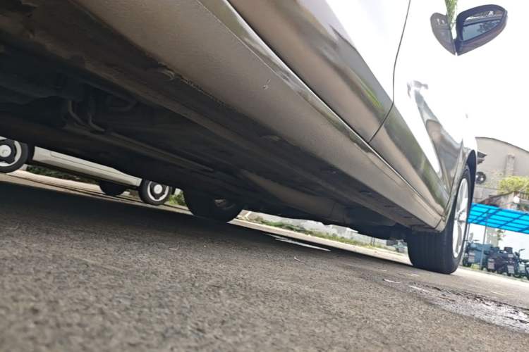 Used Buick GT 2016 15N Automatic Entry-Level Trim Right Side Sill
