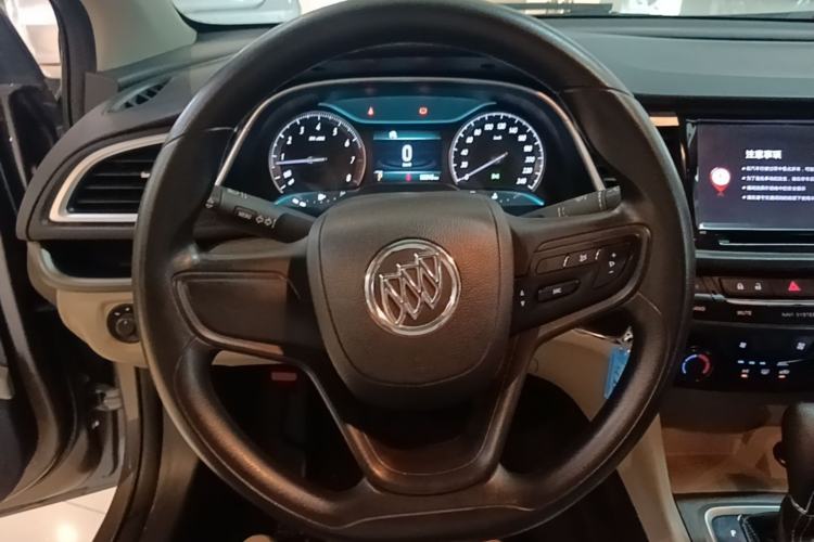 Used Buick GT 2016 15N Automatic Elite Edition Steering Wheel