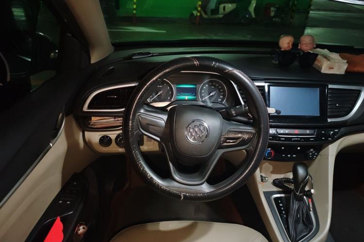 Used Buick GT 2016 15N Automatic Elite Edition Steering Wheel